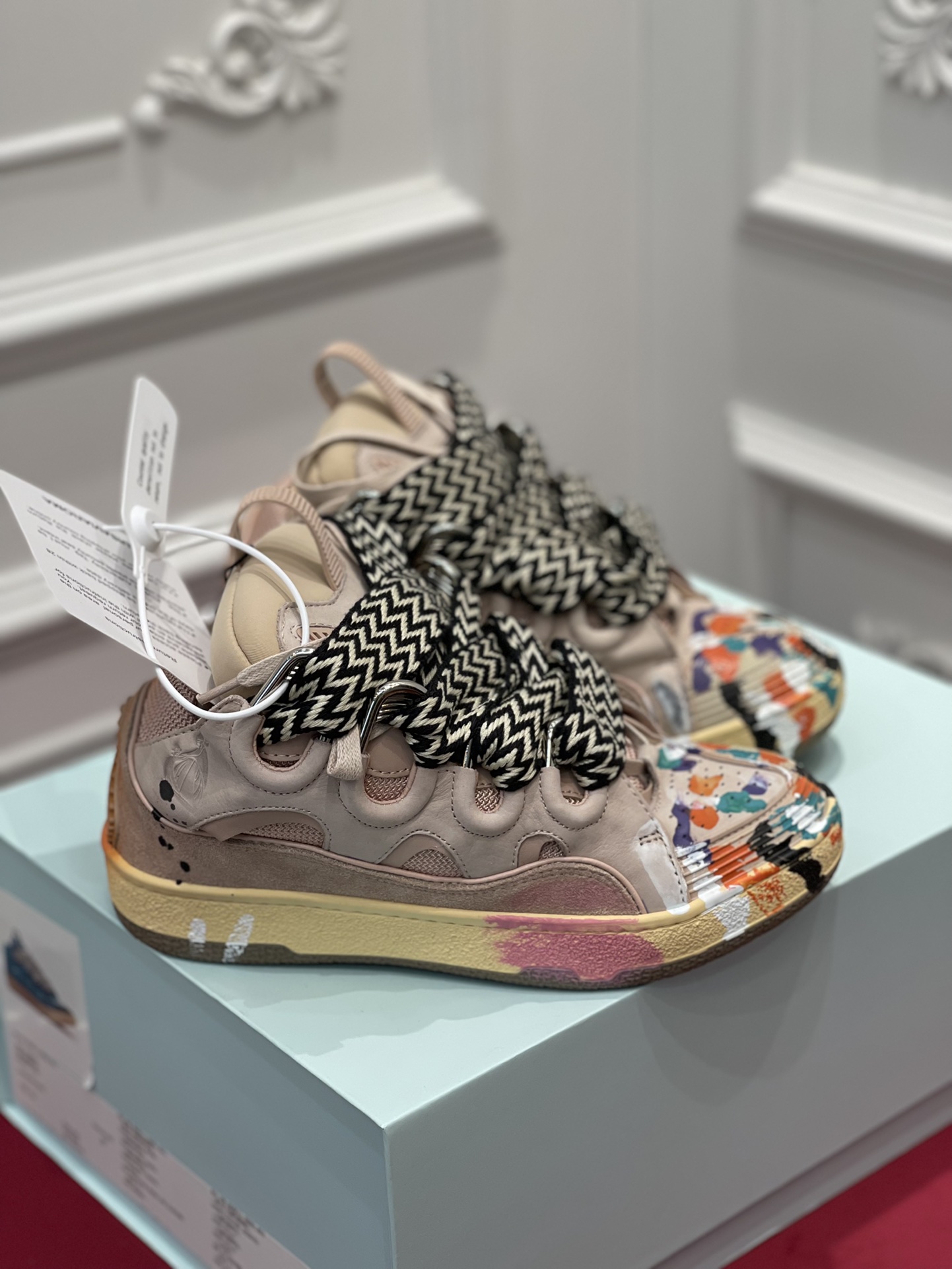 Lanvon Leather CurbGallery Dept. Pale Pink Multi FM-SKRK11-DRGD-P22B5S0