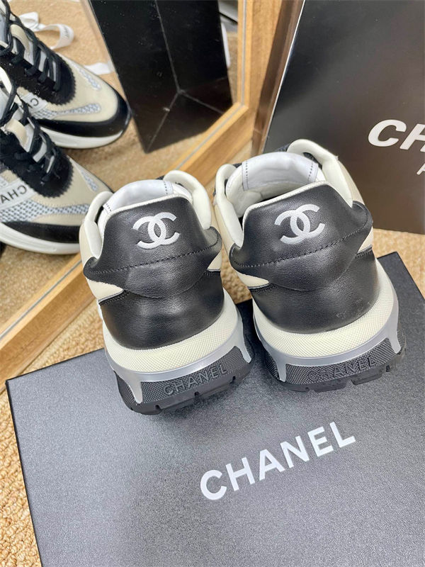 Chanal Sneakers
