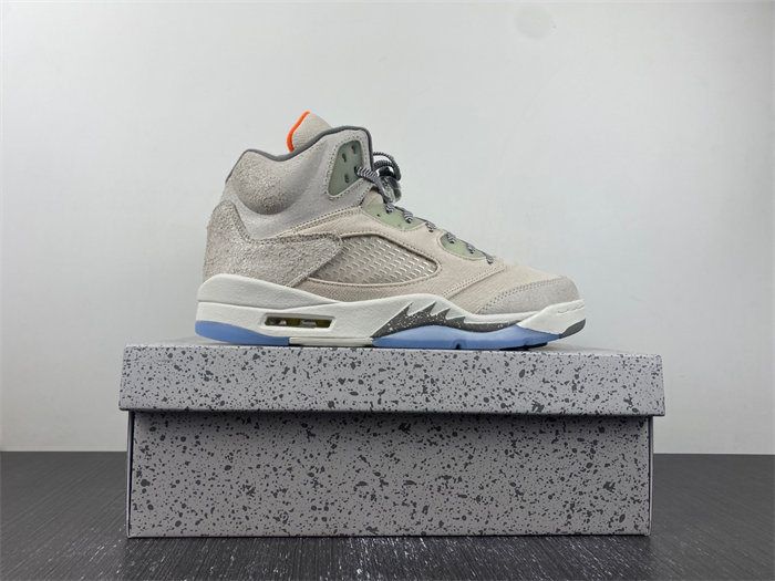 Jordan 5 Retro SE Craft Light Orewood Brown FD9222-180