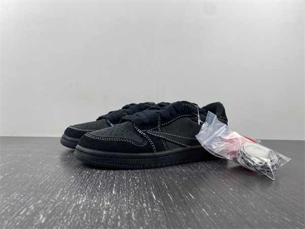 Travis Scott x Air Jordan 1 Low OG SP ''Black Phantom'' DO5442-001