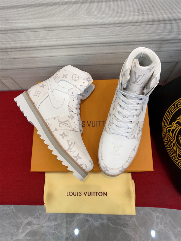 LV x Nike Sneaker