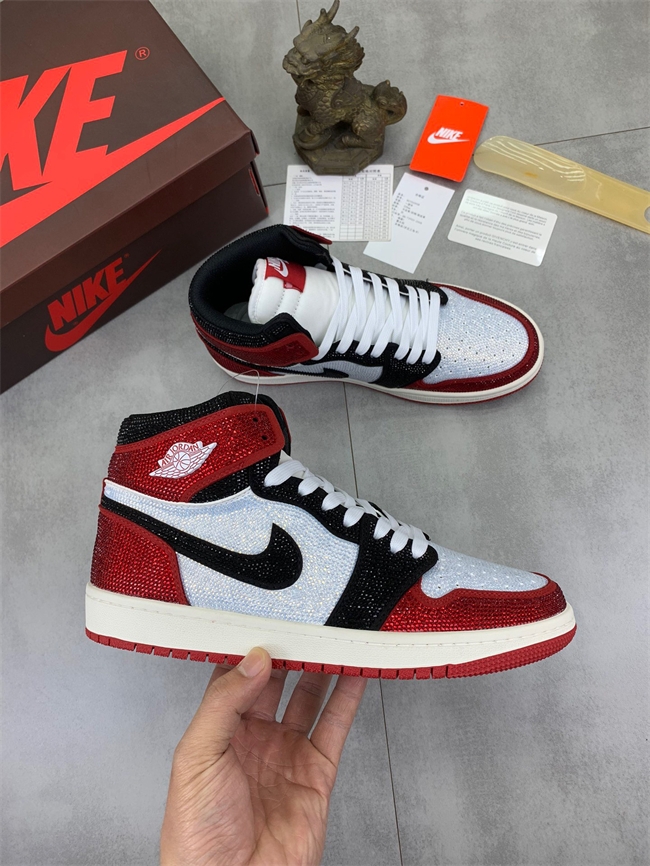 Nike Air Jordan 1 High crystal T002