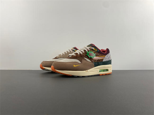 Nike Air Max 1 ''87 Luxe University of Oregon PE (2024)  HQ2639-100