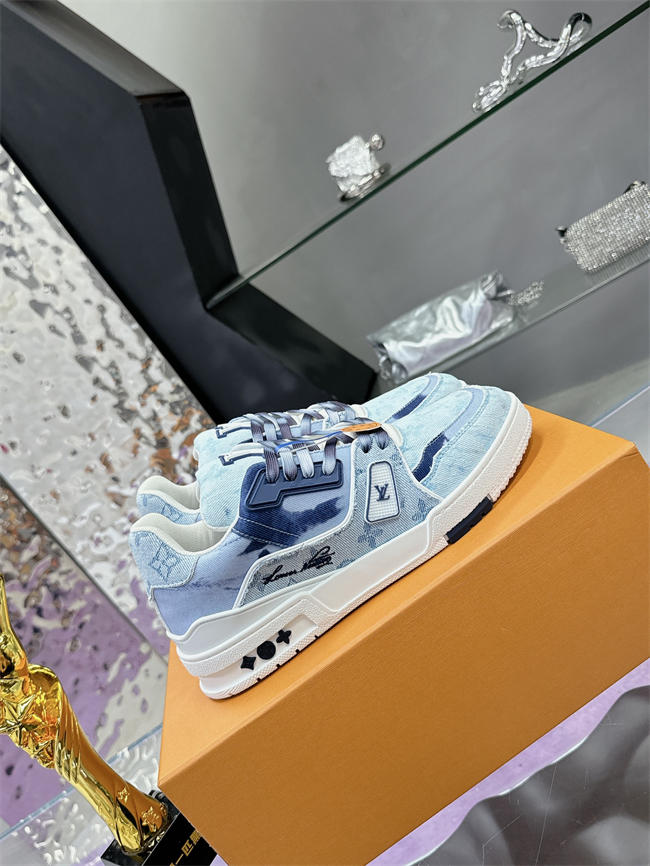 LV Trainer Sneaker