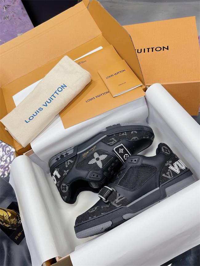 LV Trainer Sneaker